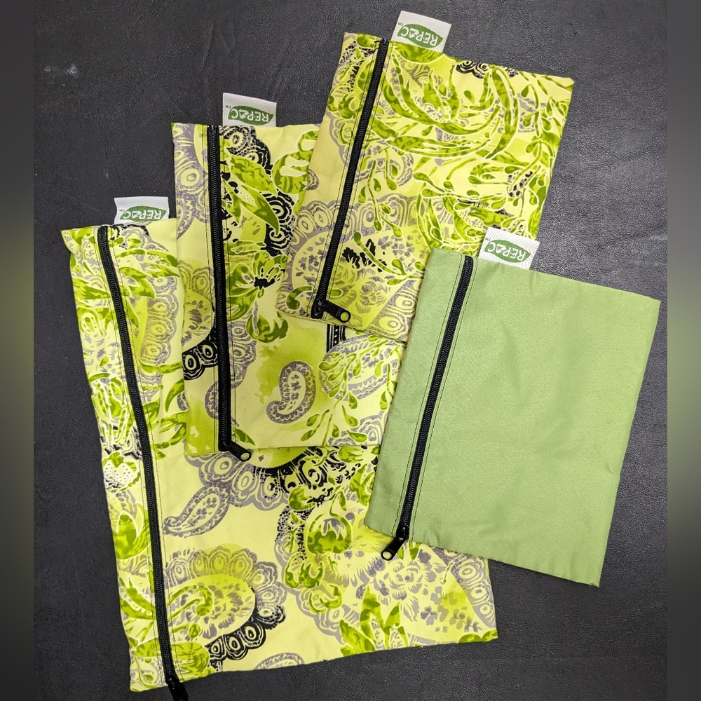 Set of 4 Cloth Zipper Bags
